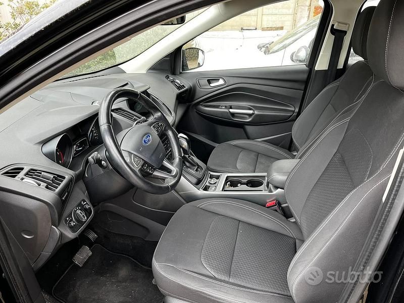 Usata Ford Kuga Business Edition 120 CV (88 kW) 2018 Nero SUV