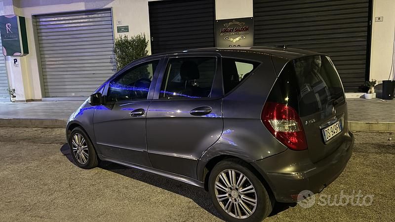 Usata Mercedes A150 2008 Grigio Berlina