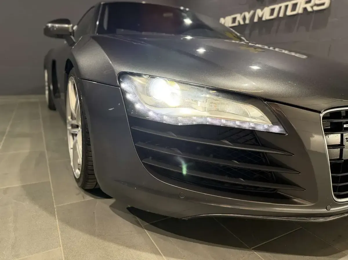 Usata Audi R8 Coupé Ambiente 420 CV (308 kW) 2008 Grigio Coupé