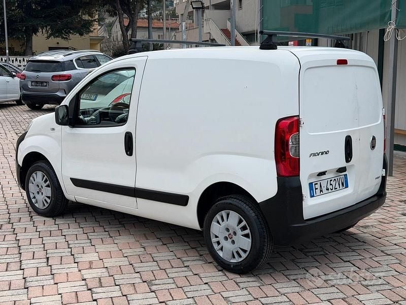 Usata Fiat Fiorino 75 CV (55 kW) 2015 Bianco Monovolume