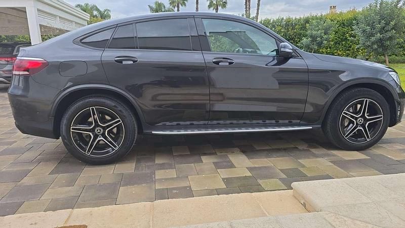 Usata Mercedes GLC300e Edition 194 CV (142 kW) 2021 Grigio Coupé