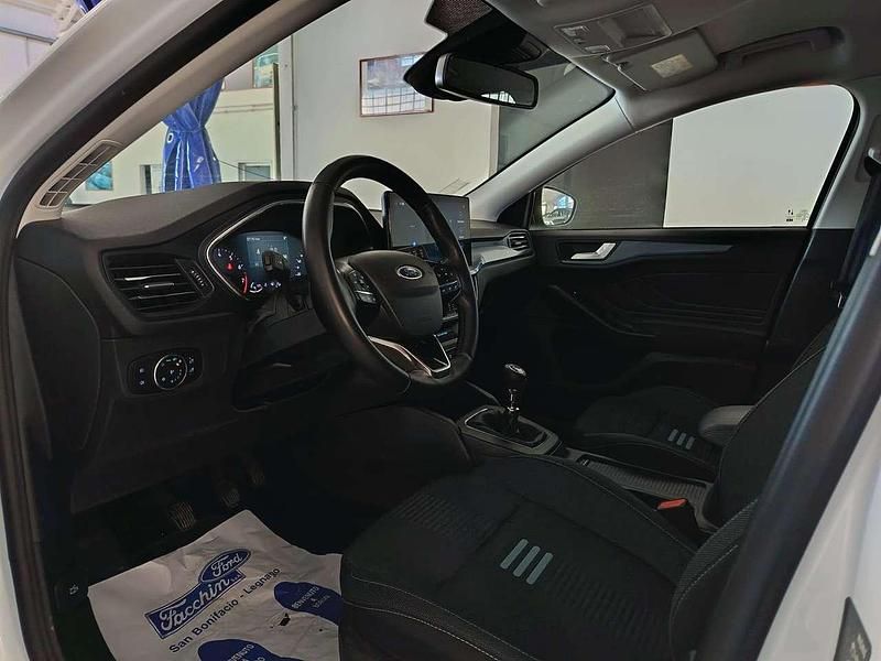 Usata Ford Focus Active 125 CV (91 kW) 2025 Argento Berlina