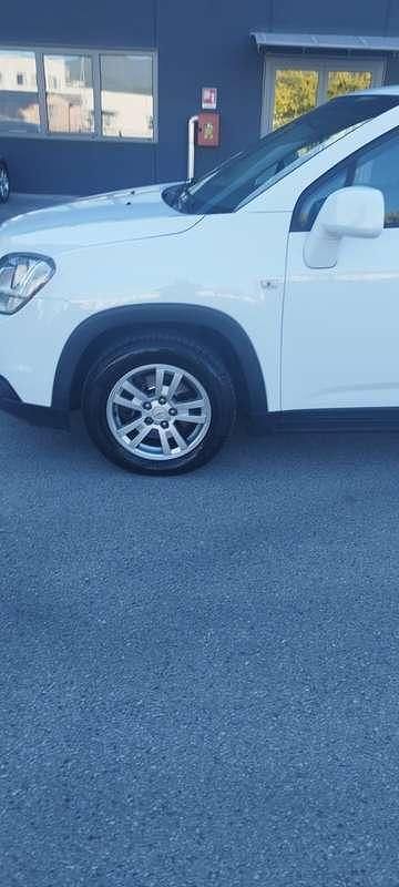Usata Chevrolet Orlando LT 141 CV (103 kW) 2012 Bianco Monovolume