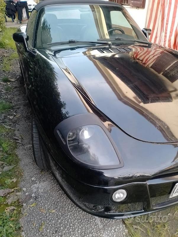 Usata Fiat Barchetta 130 CV (95 kW) 1999 Nero Cabrio