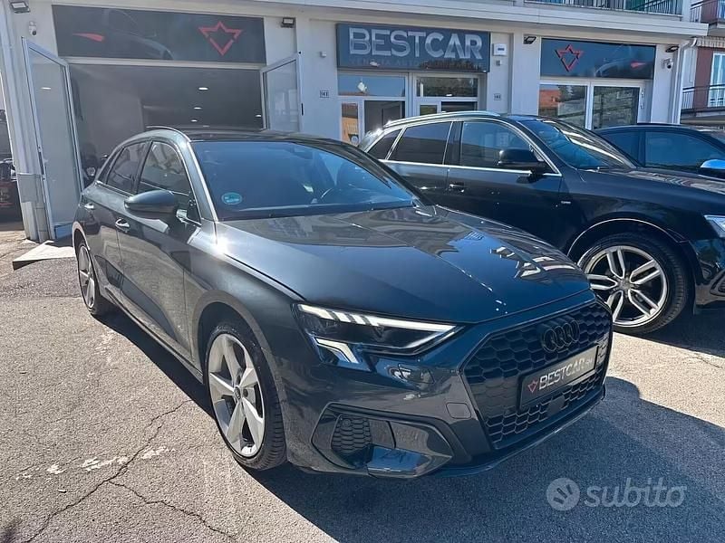 Usata Audi A3 Sport 150 CV (110 kW) 2022 Grigio Berlina
