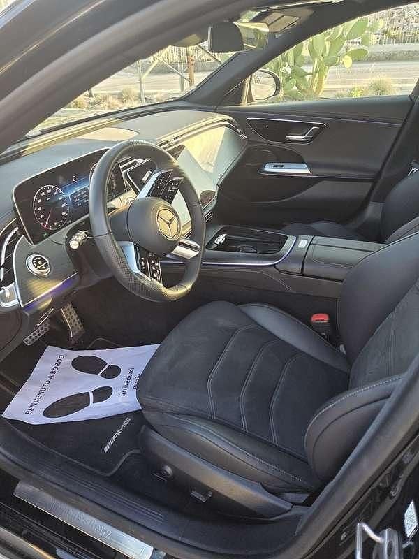 Usata Mercedes E220 AMG Line Premium Plus 197 CV (144 kW) 2024 Nero Station wagon