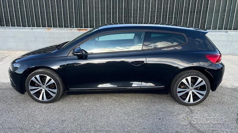 Usata VW Scirocco 210 CV (154 kW) 2010 Nero Coupé