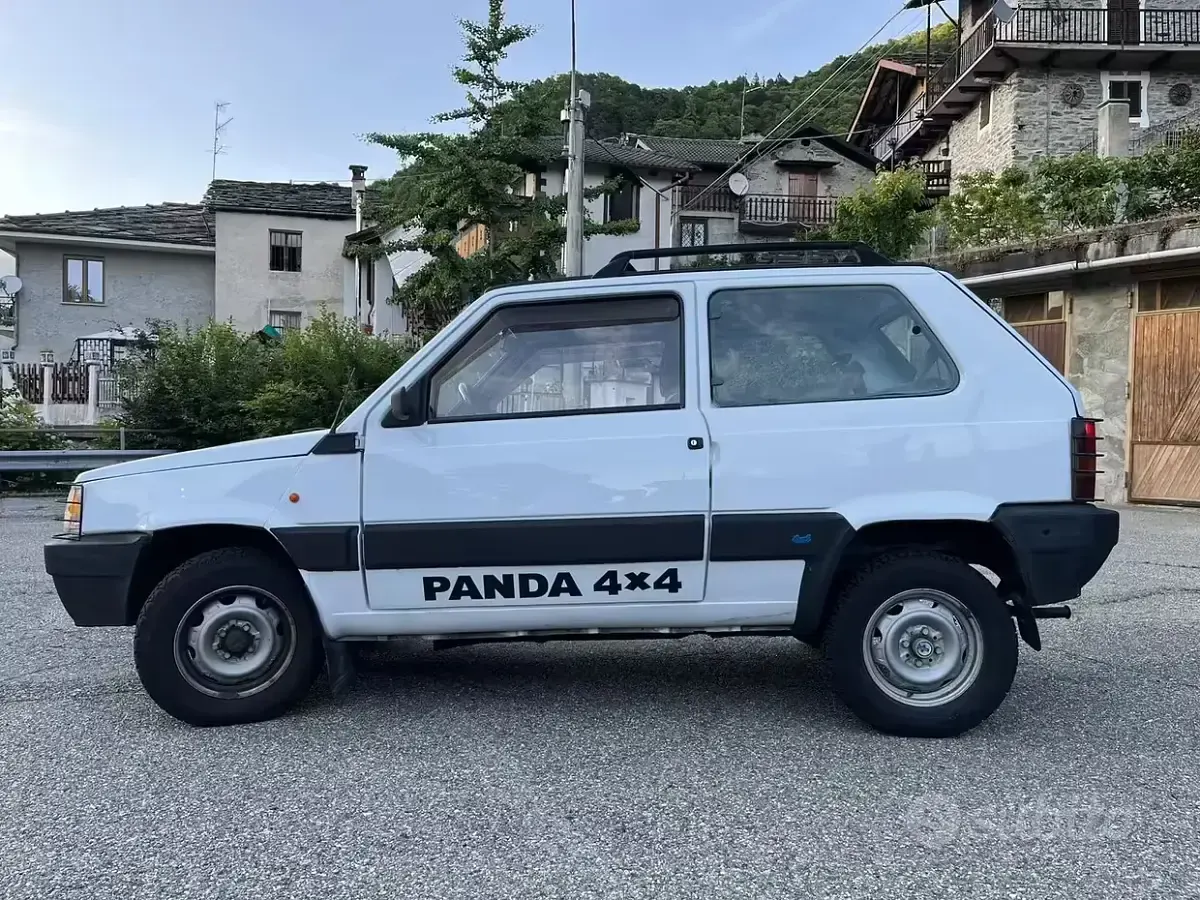 Usata Fiat Panda 4x4 Trekking 50 CV (36 kW) 1993 Utilitaria
