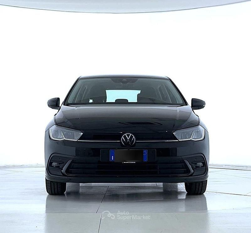 Usata VW Polo Life 80 CV (58 kW) 2023 Nero Utilitaria