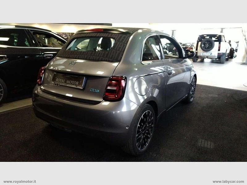 Usata Fiat 500C La Prima 42 kW (58 CV) 2021 Grigio Cabrio