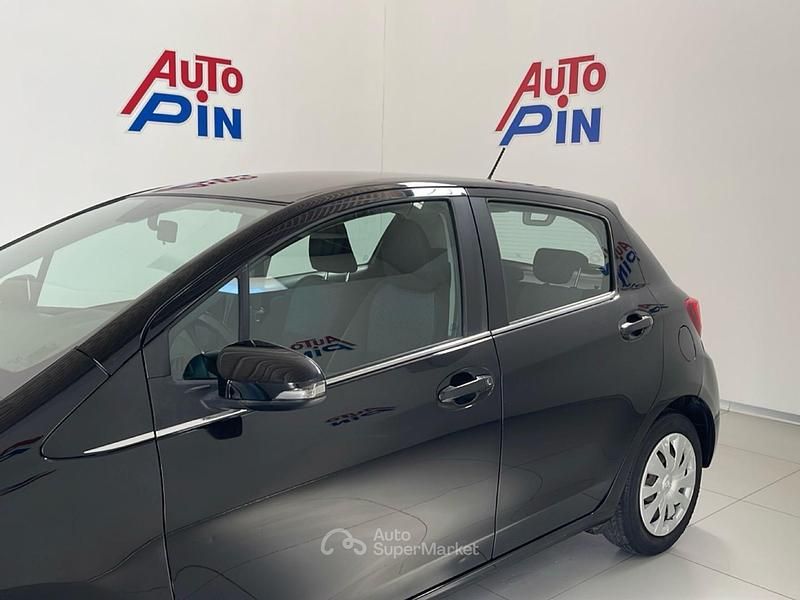 Usata Toyota Yaris 90 CV (66 kW) 2016 Berlina