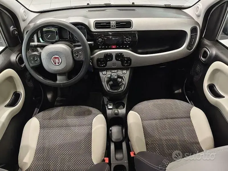 Usata Fiat Panda 4x4 86 CV (63 kW) 2013 Bianco Utilitaria