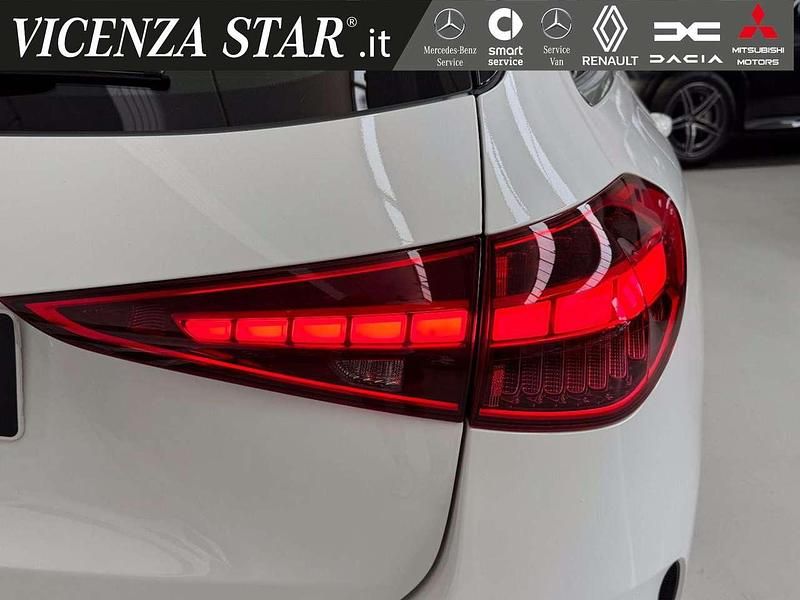 Usata Mercedes C200 Premium 163 CV (119 kW) 2023 Bianco polare Station wagon
