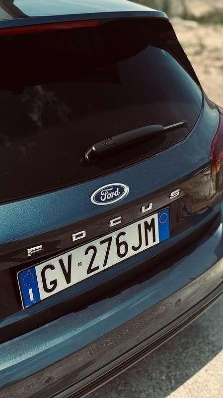Usata Ford Focus ST-Line 155 CV (114 kW) 2024 Blu/azzurro Berlina