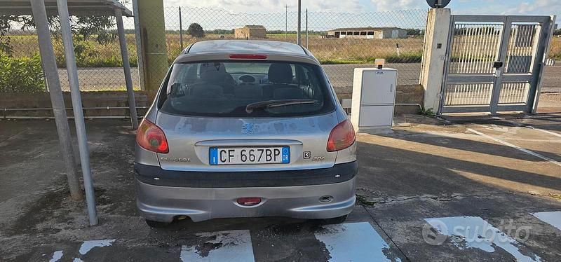 Usata Peugeot 206 60 CV (44 kW) 2003 Berlina