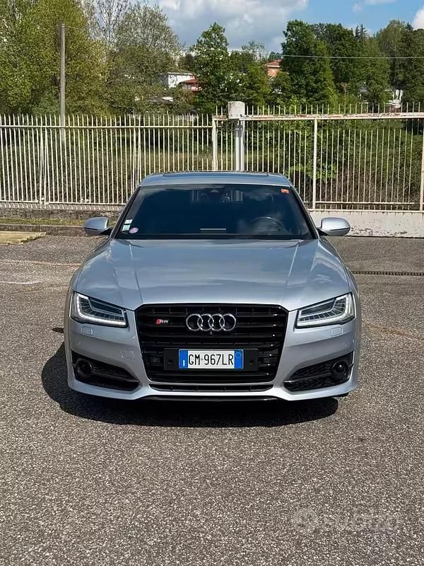 Usata Audi S8 605 CV (444 kW) 2016 Argento Berlina