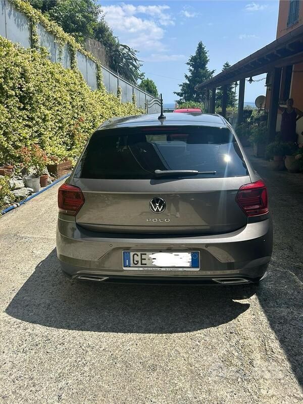 Usata VW Polo R-line 2021 Grigio Berlina