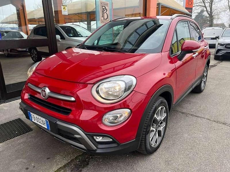 Usata Fiat 500X Cross 140 CV (102 kW) 2015 Rosso SUV