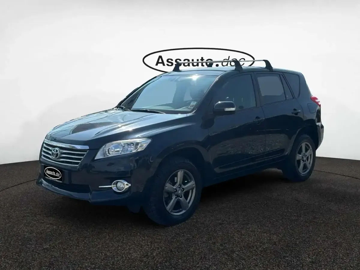Usata Toyota RAV4 Lounge 150 CV (110 kW) 2012 Nero SUV