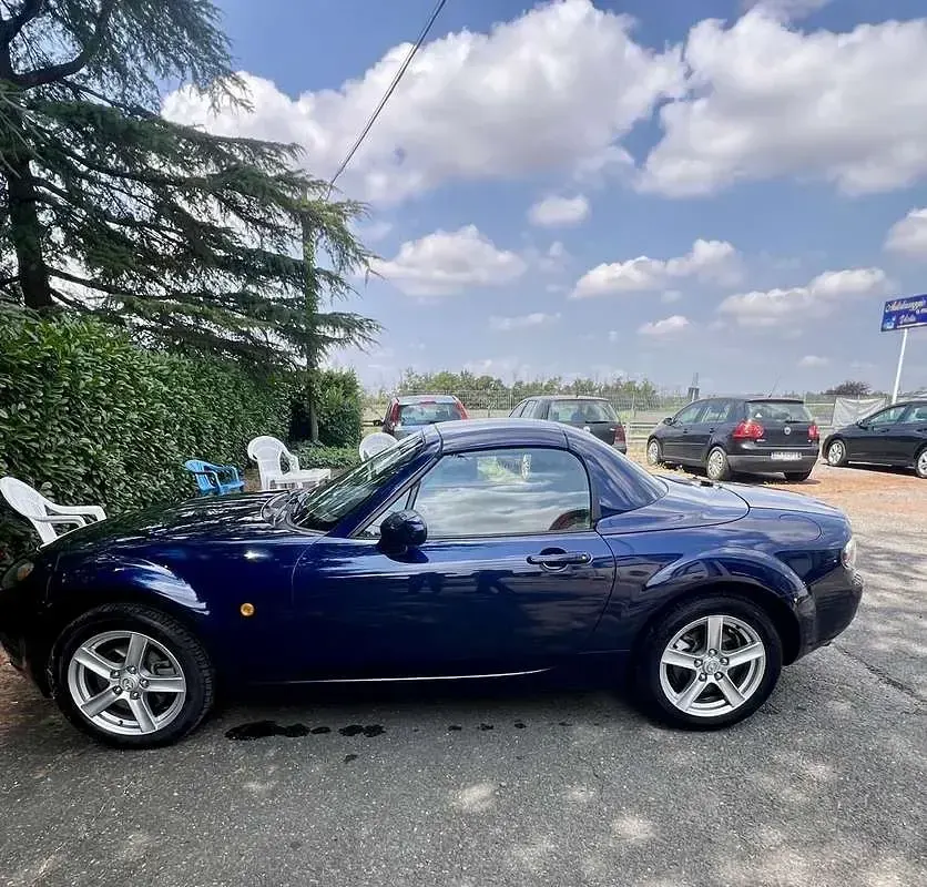 Usata Mazda MX5 High 126 CV (92 kW) 2008 Bluazzurro Cabrio