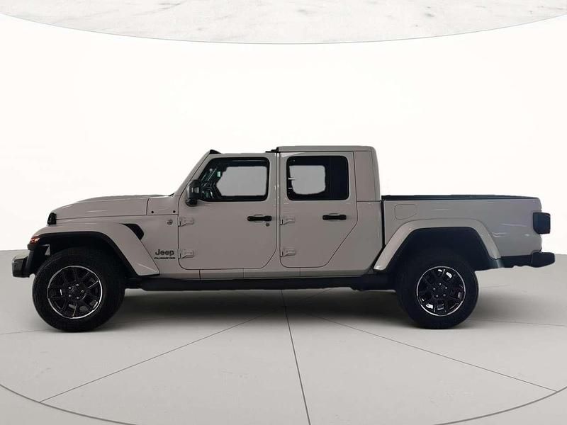 Usata Jeep Gladiator Overland 264 CV (194 kW) 2021 Bianco Pick-up