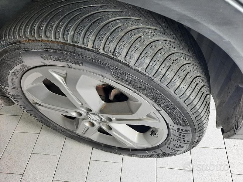 Usata Suzuki Vitara Cool 120 CV (88 kW) 2017 Grigio londra SUV