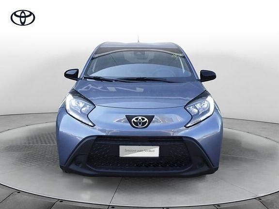 Nuova Toyota Aygo X Active 72 CV (52 kW) 2025 Blu/azzurro SUV