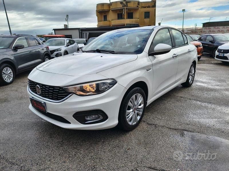 Usata Fiat Tipo Easy 120 CV (88 kW) 2016 Bianco Berlina