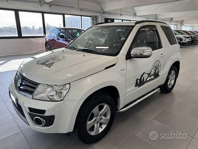 Usata Suzuki Grand Vitara 129 CV (94 kW) 2013 Bianco SUV
