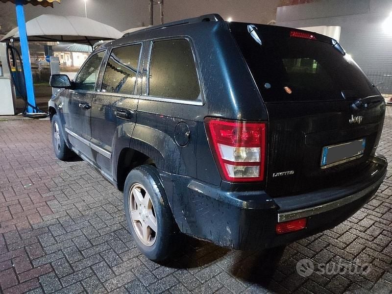 Usata Jeep Grand Cherokee 2007 Nero SUV