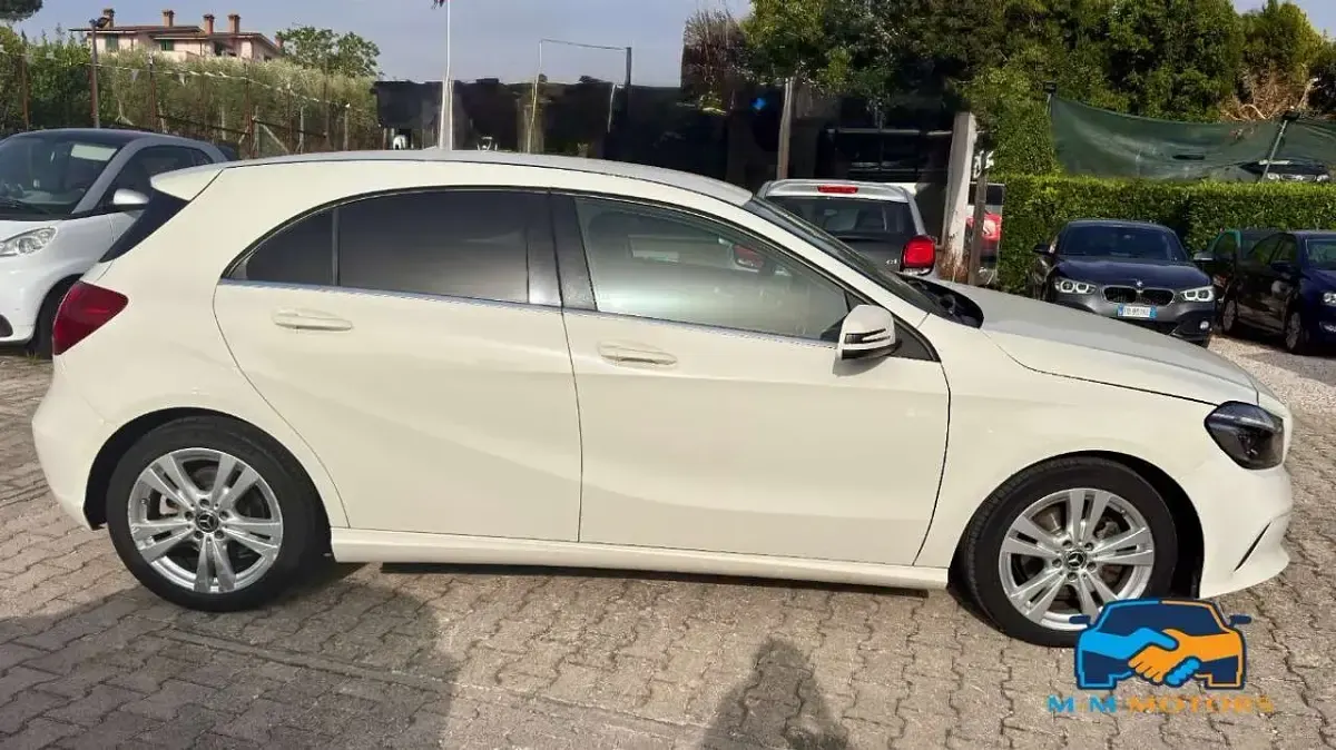 Usata Mercedes A220 177 CV (130 kW) 2018 Bianco Berlina