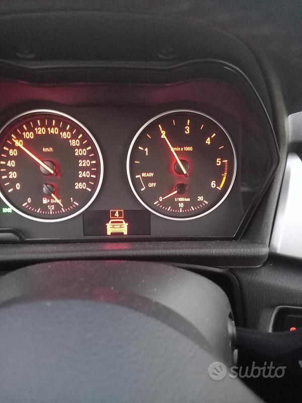 Usata BMW 216 116 CV (85 kW) 2018 Grigio Monovolume