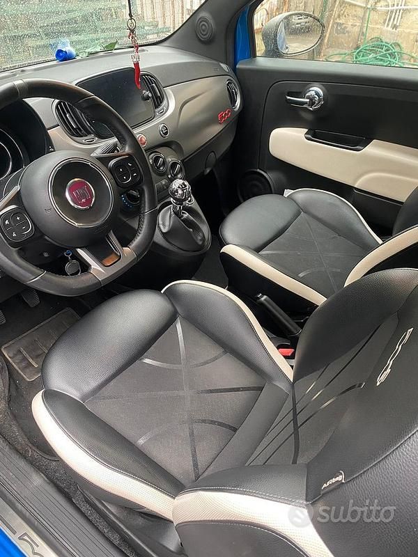 Usata Fiat 500 Sport 69 CV (50 kW) 2019 Blu Berlina