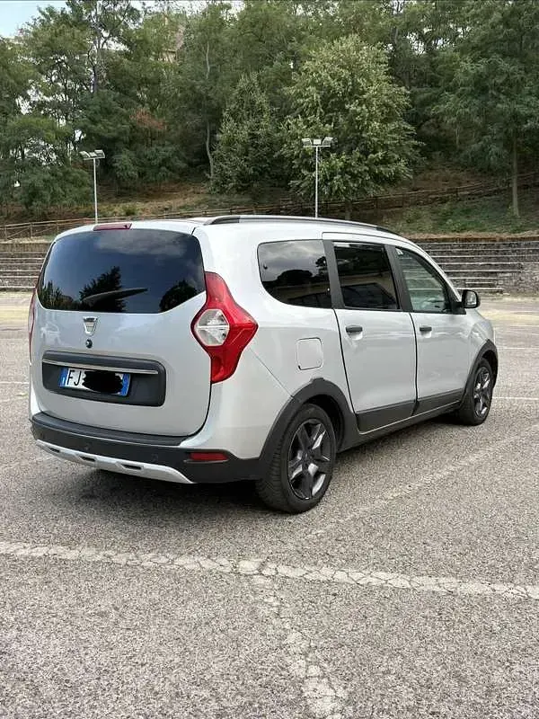 Usata Dacia Lodgy Stepway 109 CV (80 kW) 2017 Monovolume