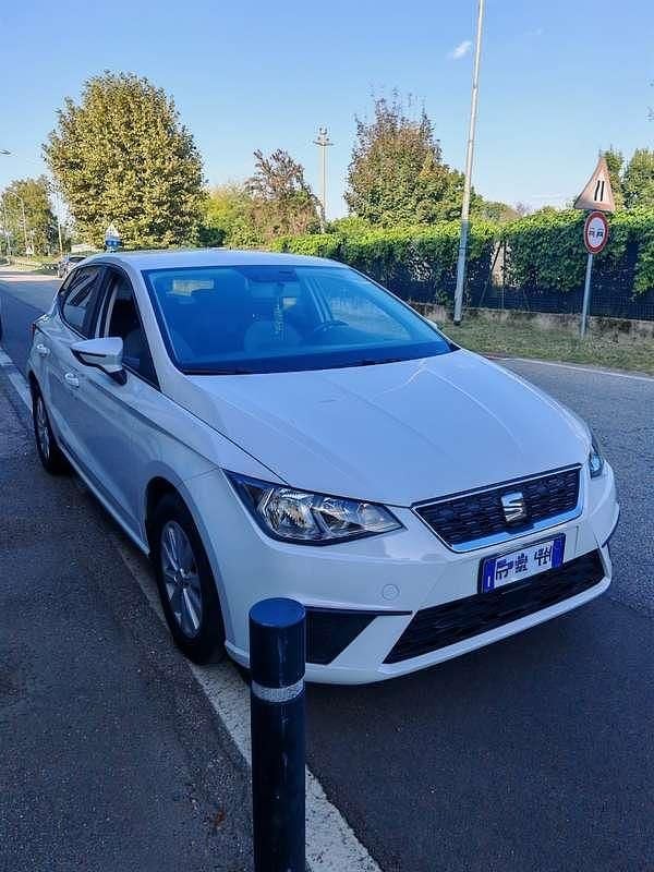 Usata 2019 Seat Ibiza Style Tre volumi | 11.500 € (Buon prezzo) - Immagine 1/4