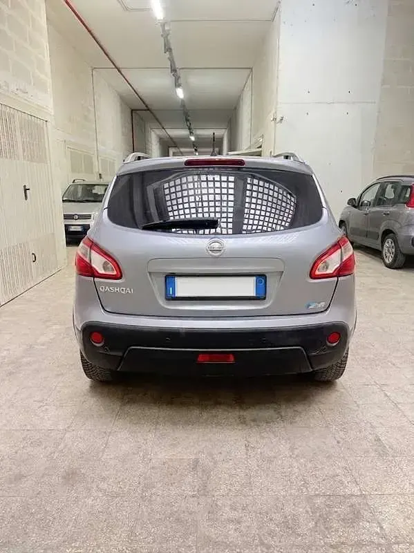 Usata Nissan Qashqai Tekna 110 CV (80 kW) 2011 Grigio SUV