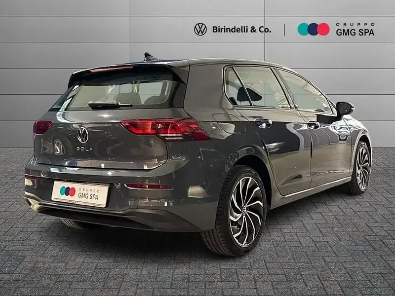 Occasion VW Golf VIII Life 116 ch (85 kW) 2022 Gris Citadine