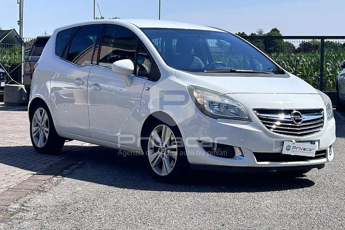 Usata Opel Meriva Cosmo 110 CV (80 kW) 2014 Bianco Monovolume