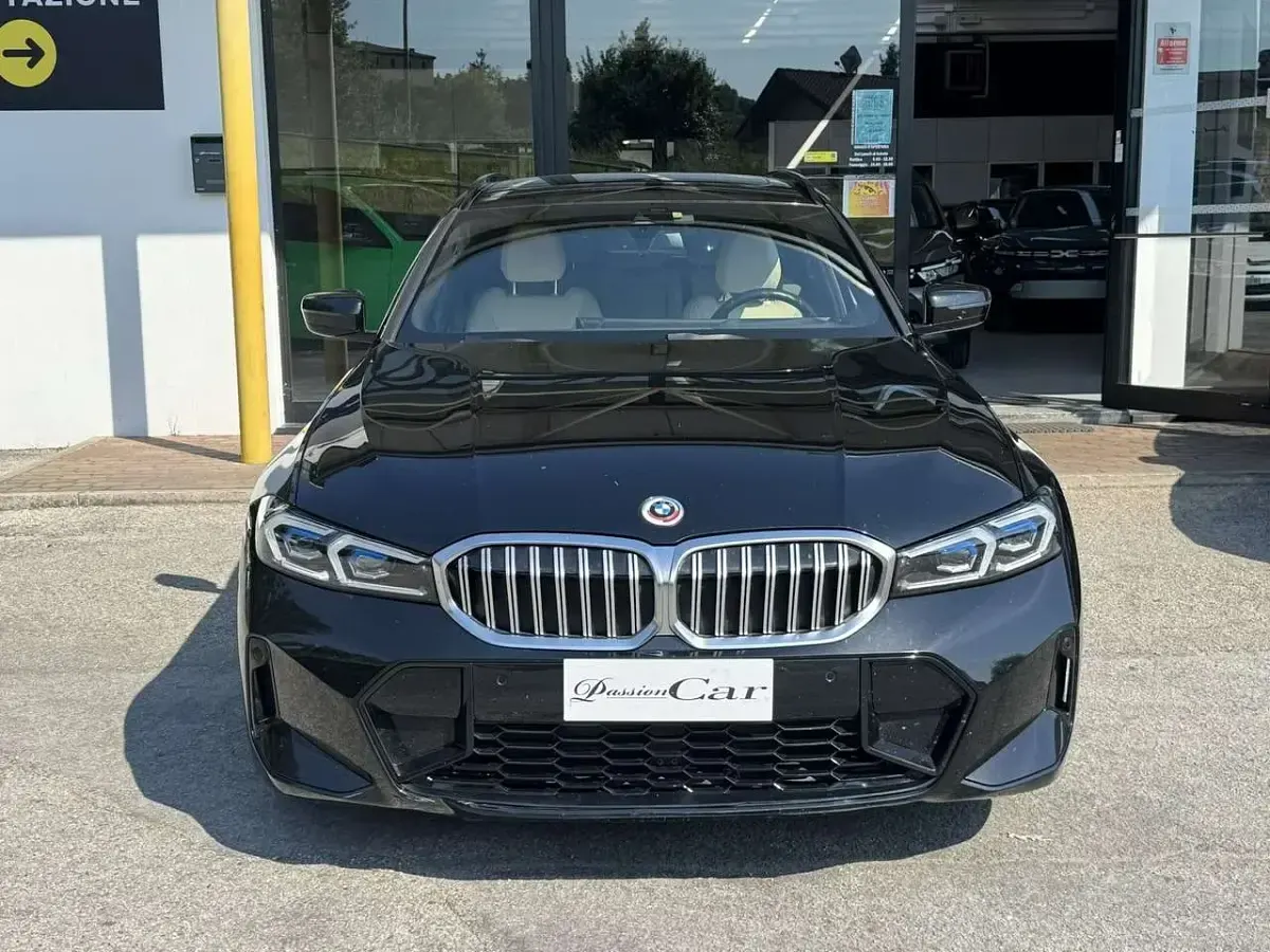 Usata BMW 330 M Sport 286 CV (210 kW) 2022 Nero Station wagon