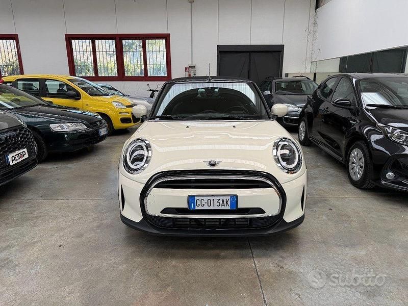 Usata Mini Cooper Cabriolet 136 CV (100 kW) 2021 Bianco Cabrio