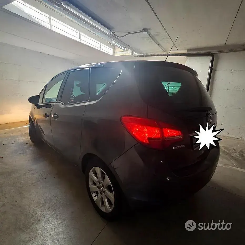Usata Opel Meriva Cosmo 95 CV (69 kW) 2013 Grigio Monovolume