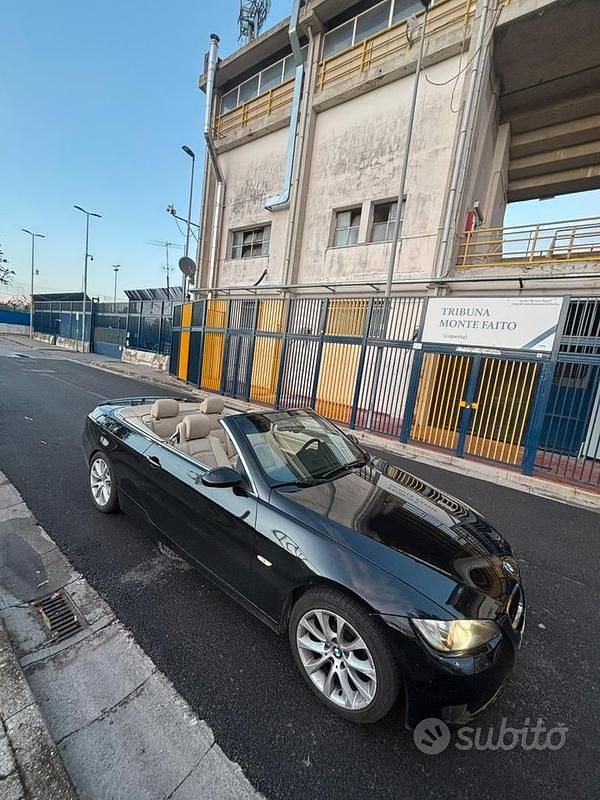 Usata BMW 335 Cabriolet 306 CV (225 kW) 2007 Nero Cabrio