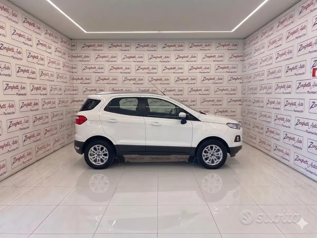 Usata Ford Ecosport Titanium 95 CV (69 kW) 2017 Bianco SUV