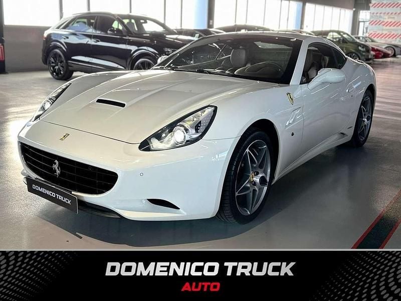 Usata Ferrari California 460 CV (338 kW) 2011 Bianco Cabrio