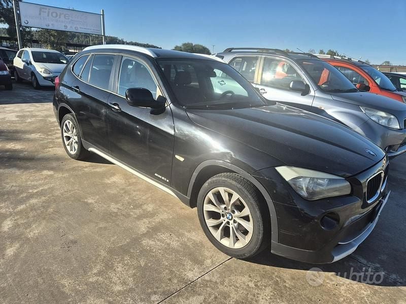 Usado BMW X1 177 HP (130 kW) 2009 Preto SUV