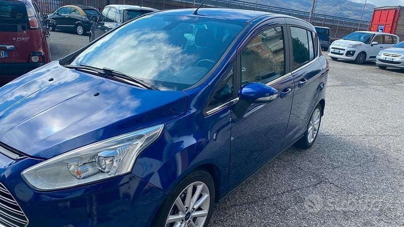 Usata Ford B-MAX 90 CV (66 kW) 2017 Blu Monovolume