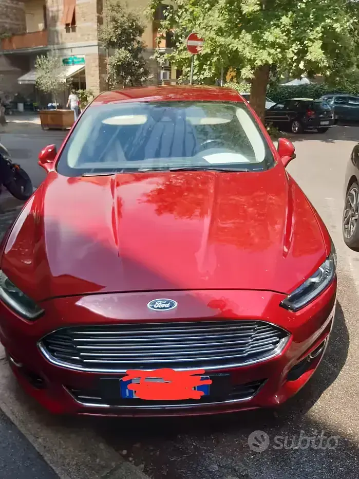 Usata Ford Mondeo 116 CV (85 kW) 2014 Rosso Berlina