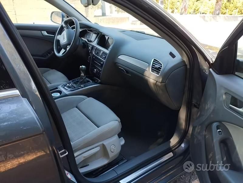 Usata Audi A4 120 CV (88 kW) 2014 Grigio Station wagon