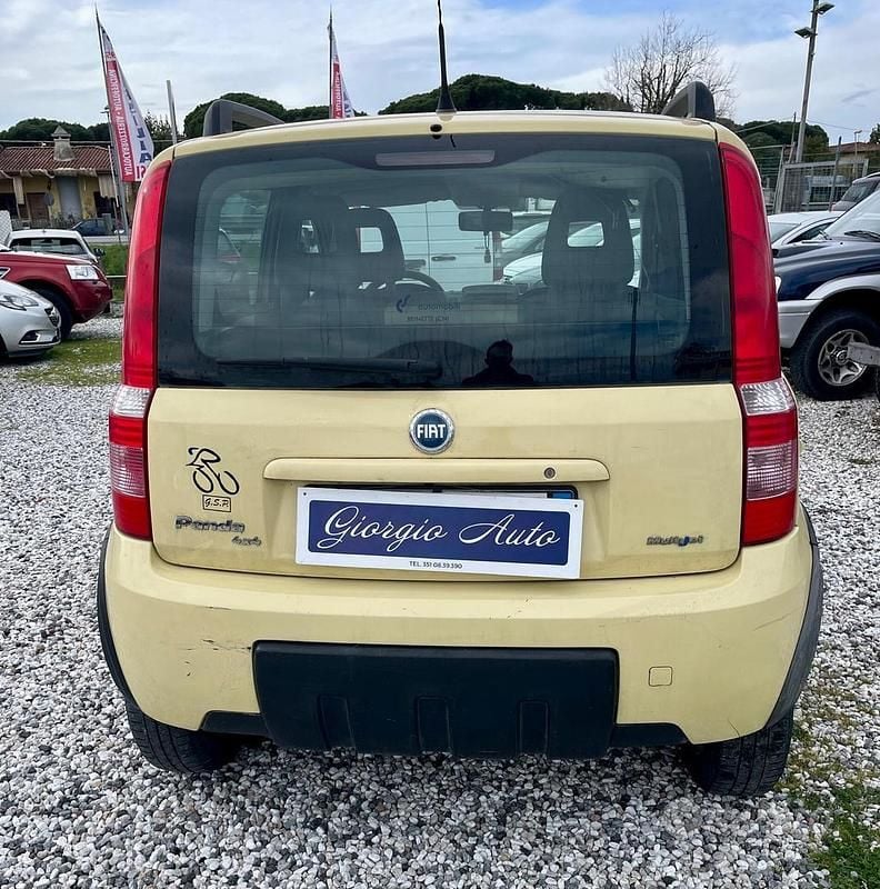 Usata Fiat Panda 4x4 69 CV (50 kW) 2007 Giallo Utilitaria