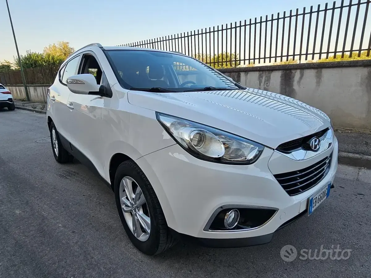 Usata Hyundai ix35 Comfort 115 CV (84 kW) 2013 Bianco SUV